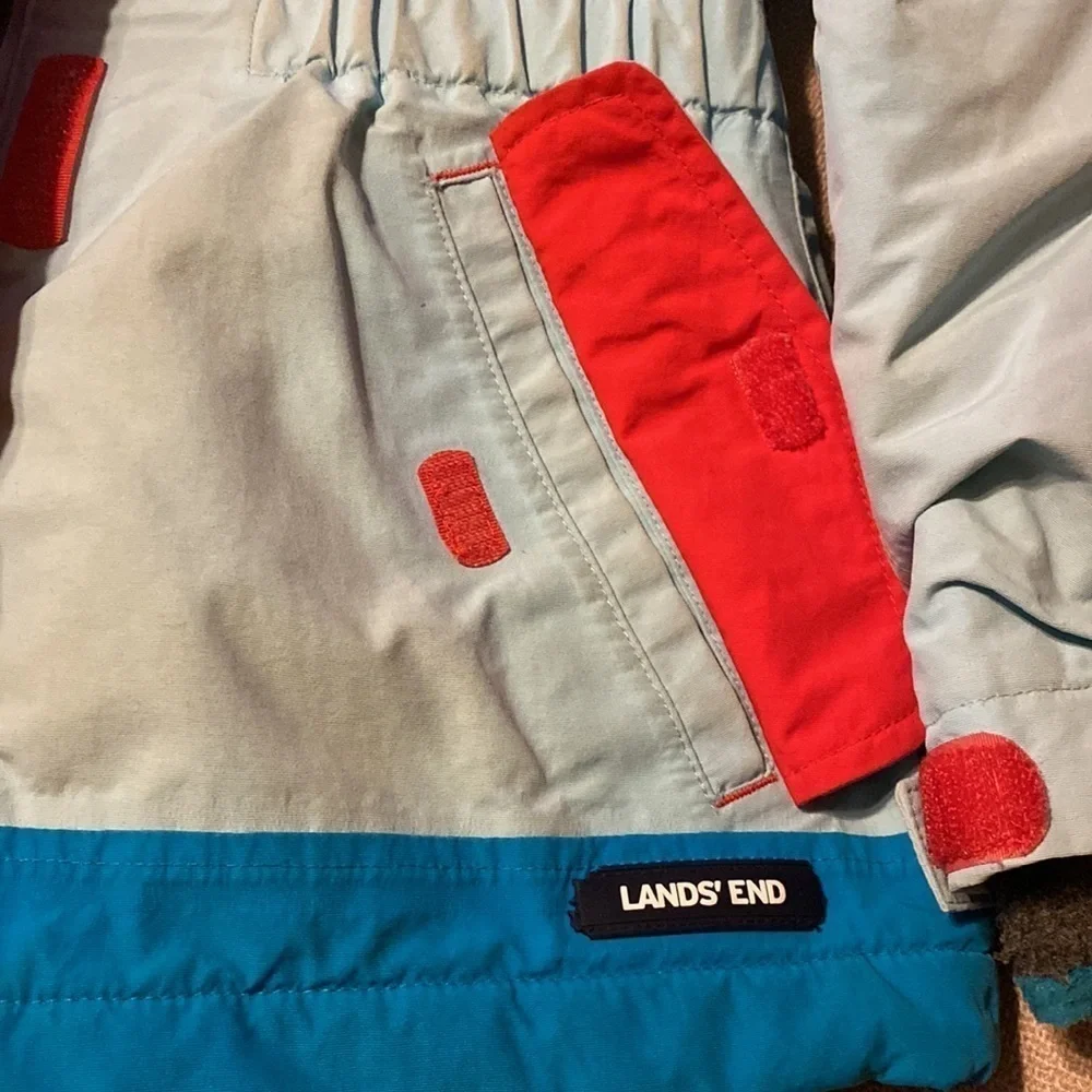 LAND’S End girls winter coat Size 5-6 M